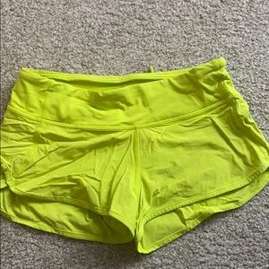 Lululemon Speed Up Shorts 2.5